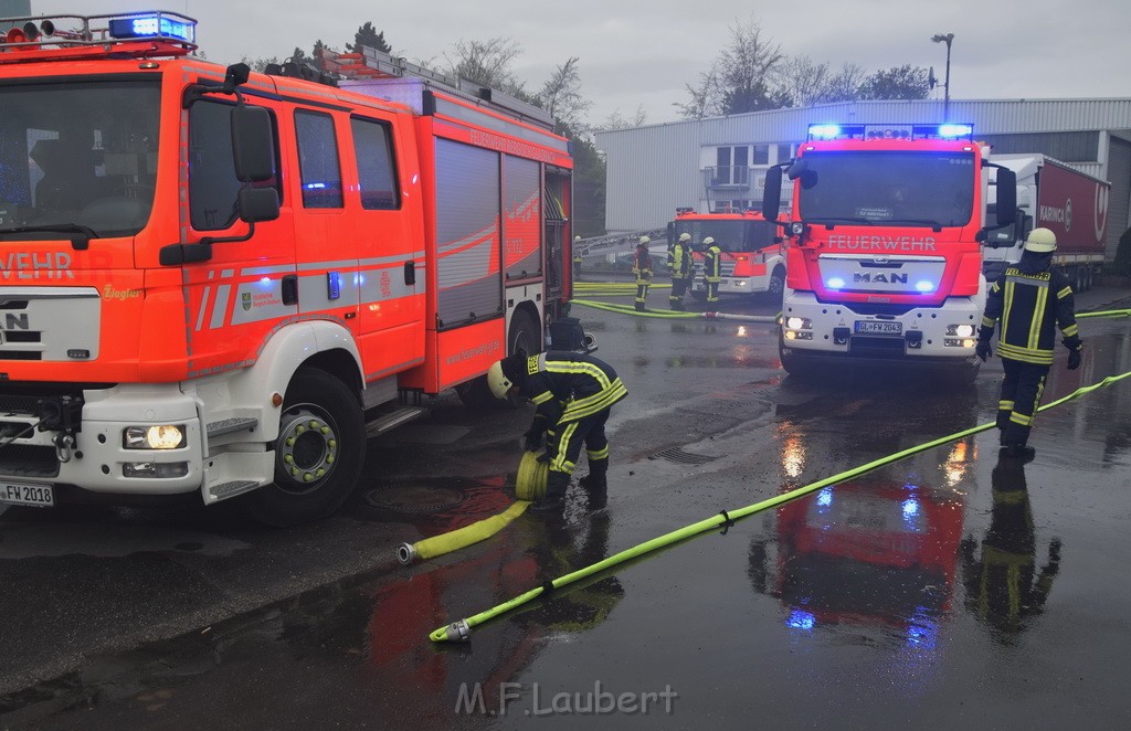 Feuer 4 Bergisch Gladbach Gronau Am Kuhlerbusch P211.JPG - Miklos Laubert